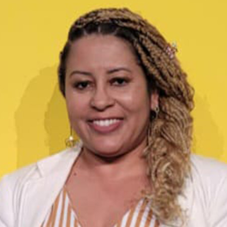 Alessandra dos Santos Ferreira